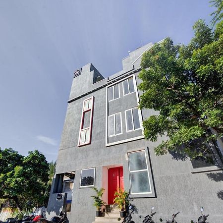 Upar Hotels Uthandi, Ecr 첸나이 외부 사진